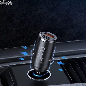 شارژر فندکی 45 وات فست شارژر ریمکس مدل RCC 238 دارای 2 پین برای پایداری در اتصال