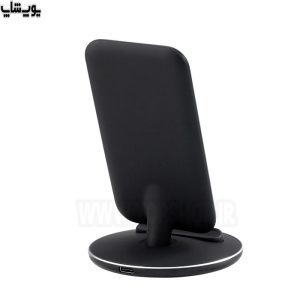شارژر بی سیم رومیزی 15 وات مومکس مدل UD9 می تواند به عنوان هولدر استفاده شود.