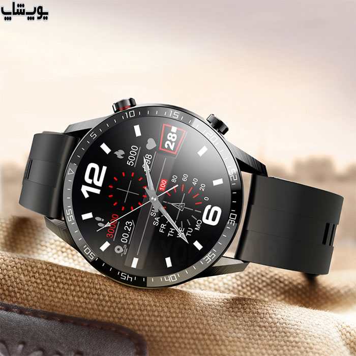 ساعت هوشمند ضد آب هوکو مدل Y2 Pro با ظاهر شیک خود مناسب تمامی استایل های شما است.