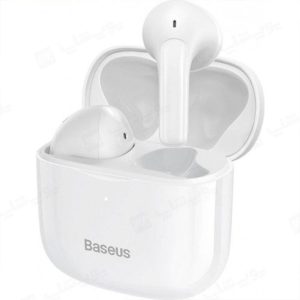 هندزفری بی‌سیم بیسوس مدل Baseus Bowie E3 NGTW080002 دارای یک کیس شارژ جمع و جور است که می تواند تا 25 ساعت عمر باتری را تامین کند.