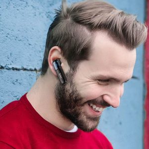 هندزفری بی سیم هوکو مدل E57 Essential دارای طراحی ارگونومیک می باشد.