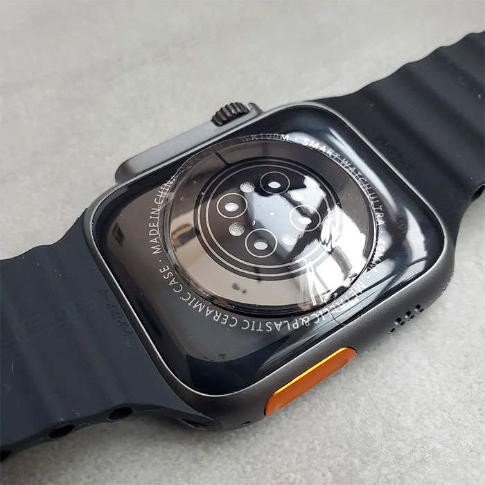 ساعت هوشمند هوکو مدل Y1 Ultra دارای شارژر مگنتی می باشد.