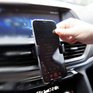 هولدر موبایل رسی مدل RHO-C04 با قابلیت استفاده آسان می باشد.