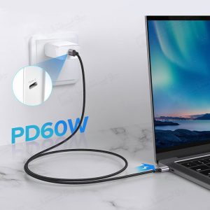 کابل شارژ تایپ C به تایپ C یوگرین مدل US261 به طول 2 متر قابل استفاده برای لپ تاپ است.