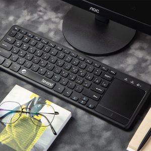 کیبورد تاچ پد دار بی سیم بیاند مدل BK-6802 BT دارای طراحی شیک و زیبا است.
