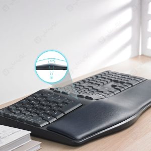 کیبورد سیمی ارگونومیک رپو مدل NK8800 دارای برجستگی در وسط می باشد.