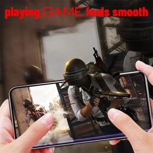 گلس محافظ صفحه نمایش گوشی شیائومی Mi Note 12 با تاچ مناسب و عملکرد عالی است.