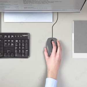 موس سیمی لاجیتک مدل M100 با طراحی ارگونومیک می باشد.