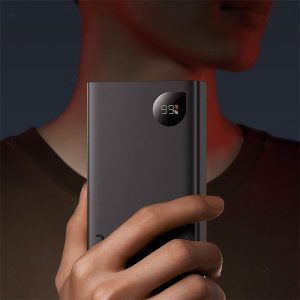 پاوربانک 20000mAh بیسوس مدل Adaman2 PPAD050101 خوش دست در ابعاد مناسب می باشد.