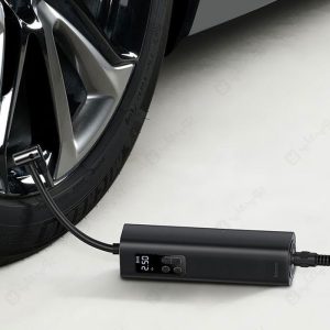 کمپرسور هوای قابل حمل بیسوس مدل CRCQ000001 مناسب برای انواع خودروی سواری است.
