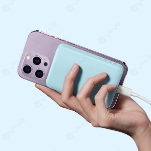 پاوربانک 10000mAh وایرلس شارژ بیسوس مدل PPCX110103 دارای مگنت قوی می باشد.