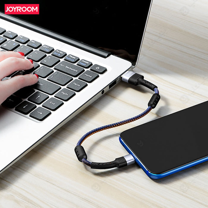 کابل شارژ مگنتی پاوربانک میکرو USB جویروم مدل S-M372 مناسب برای انتقال داده است.