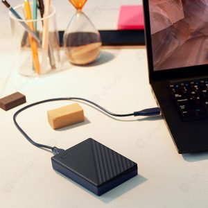 هارد اکسترنال 5TB وسترن دیجیتال مدل My Passport با قابلیت اتصال سریع می باشد.