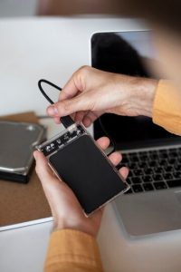 راهنمای خرید هارد در 2024: SSD در مقابل HDD، کدام برای شما مناسب است؟
