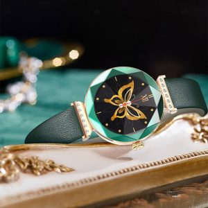 ساعت هوشمند گرین لاین Swarovski با سرتیفیکیت رسمی دارای طراحی شیک می باشد.