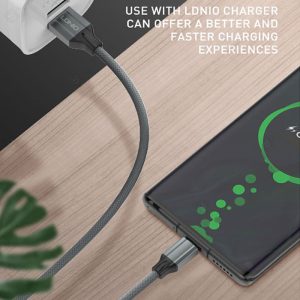 کابل شارژ USB به تایپ C الدینیو مدل LS441 به طول 1 متر دارای قابلیت شارژ سریع است.