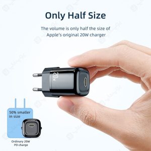 شارژر دیواری 20 وات مک دودو مدل CH-829 در ابعاد کوچک می باشد.