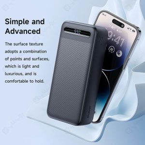 پاوربانک 30000mAh مک دودو مدل MC-391 با طراحی ظاهری ساده است.