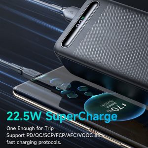 پاوربانک 30000mAh مک دودو مدل MC-391 با توان خروجی 22.5 وات می باشد.