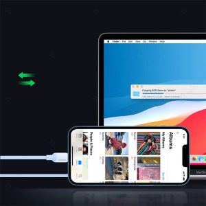 کابل Type C به Iphone Lightning یوگرین مدل 20313 US387 به طول 1 متر مناسب برای انتقال داده است.