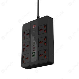 چند راهی برق پرودو مدل PD-FWCH009 دارای نمایشگر دیجیتال است.