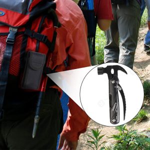 چکش 12 کاره کمپینگ مدل Multi-tool Hammer با حمل آسان می باشد.