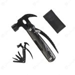 چکش 12 کاره کمپینگ مدل Multi-tool Hammer دارای کیف حمل می باشد.