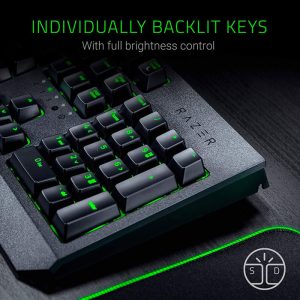کیبورد سیمی گیمینگ مکانیکال ریزر مدل BlackWidow Essential با قابلیت کنترل نورپردازی است.