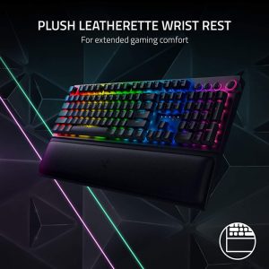 کیبورد بی سیم گیمینگ مکانیکال ریزر مدل BlackWidow V3 Pro با استراحتگاه مچ دست می باشد.