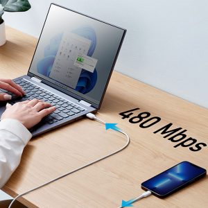 کابل USB به لایتنینگ انکر مدل A8813 به طول 1.8 متر با سرعت انتقال 480 مگابیت بر ثانیه است.