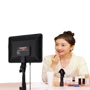 پروژکتور LED مدل PL-36 مناسب برای امور مختلف می باشد.