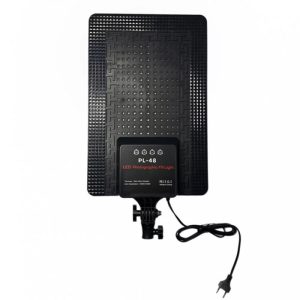 پروژکتور LED مدل PL-48 با اتصال مستقیم به برق شهری است.