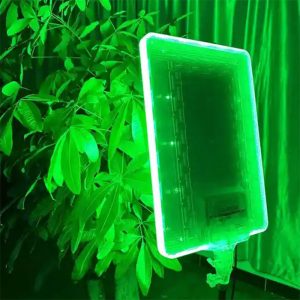 پروژکتور RGB-LED مدل PM-48 دارای کیفیت نورپردازی بالا می باشد.