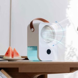 کولر رومیزی مه پاش پرودو مدل NANO MIST با قابلیت تولید تنظیم زاویه خروجی باد می باشد.