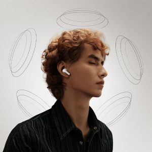 هندزفری بلوتوثی شیائومی مدل Redmi Buds 5 Pro دارای صدای همه جانبه می باشد.