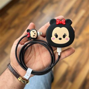 پک محافظ سیلیکونی کله شارژر 20 وات اپل طرح Minnie Mouse کد 006 به صورت کامل