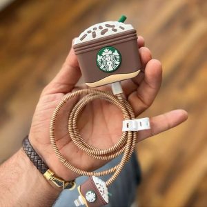پک محافظ سیلیکونی کله شارژر 20 وات اپل طرح Starbucks کد 009 به صورت کامل