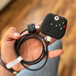 پک محافظ سیلیکونی کله شارژر 20 وات اپل طرح Xbox کد 008 به صورت کامل
