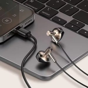 هندزفری سیمی الدینیو مدل HP09C با رابط تایپ C با سازگاری گسترده از دیوایس های تایپ C می باشد.