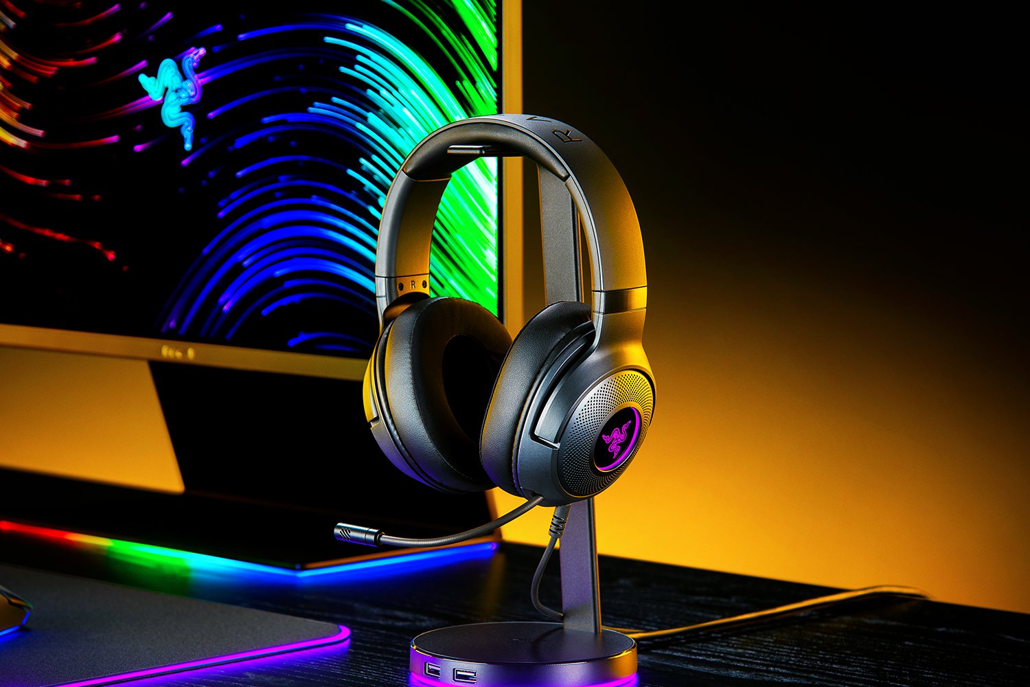 هدست گیمینگ ریزر مدل KRAKEN V3 X با صدای 7.1 کانال