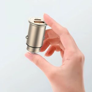 شارژر فندکی 30 وات الدینیو مدل C506Q در ابعاد کوچک می باشد.