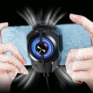 فن خنک کننده رادیاتوری گوشی موبایل مدل S21 دارای کانال های تخلیه هوا می باشد.