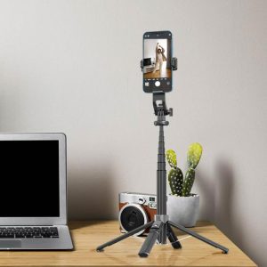مونوپاد و پایه نگهدارنده مگنتی موبایل پرودو مدل Dual Lighting PD-SLSTL دارای سازگاری می باشد.