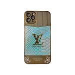 کاور گوشی آیفون 13Pro Max طرح LV Golden2 12 کاور گوشی آیفون 11Pro Max طرح LV Golden2 / کاور گوشی آیفون 13Pro Max طرح LV Golden2 در ابعاد مناسب می باشد.