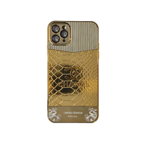 کاور گوشی آیفون 11Pro Max طرح CHANEL01 / کاور گوشی آیفون 13Pro Max طرح CHANEL01 در ابعاد دقیق می باشد.