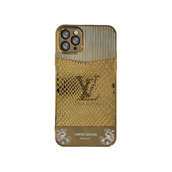 کاور گوشی آیفون 11Pro Max طرح LV Golden3 دارای طراحی دقیق می باشد.