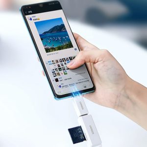 رم ریدر یوگرین مدل CM104 قابل استفاده برای گوشی با مبدل می باشد.
