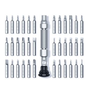 پیچ گوشتی 38 در 1 یوگرین مدل CM372 80459 دارای 36 سری متنوع است.