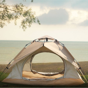 چادر کمپینگ گرین لاین مدل GT-4 Camping Tent مواد باکیفیت باعث طول عمر بالا و مقاومت در برابر شرایط سخت محیطی می‌شود.