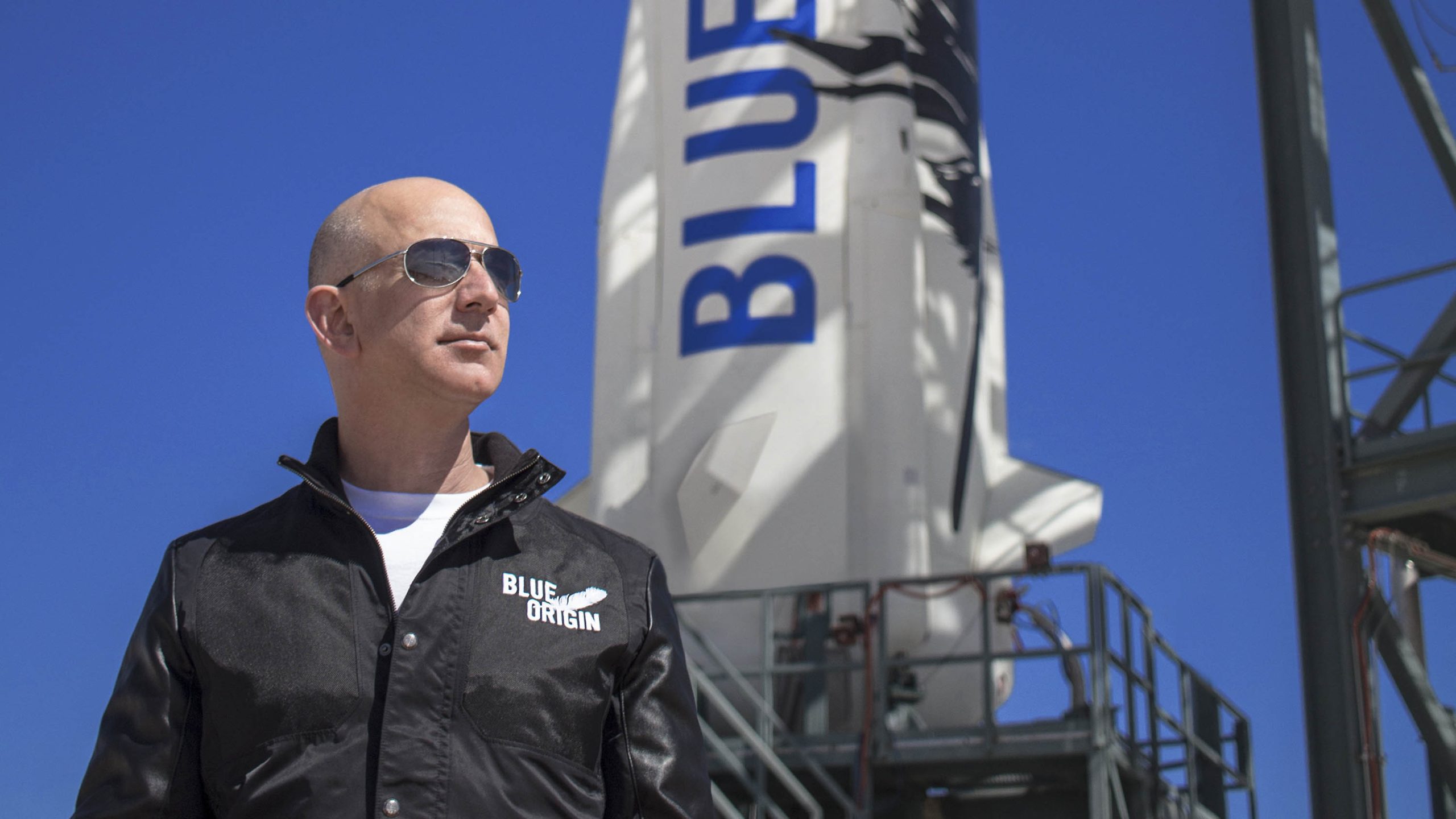بیوگرافی جف بزوس (Jeff Bezos): چطور به پیشروترین کارآفرین قرن تبدیل شد؟